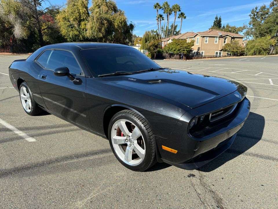 2010 Dodge challenger