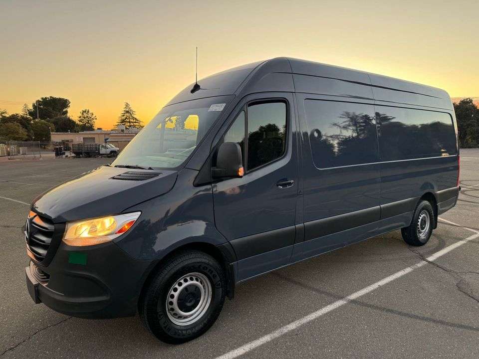 2019 Mercedes-Benz Sprinter 2500